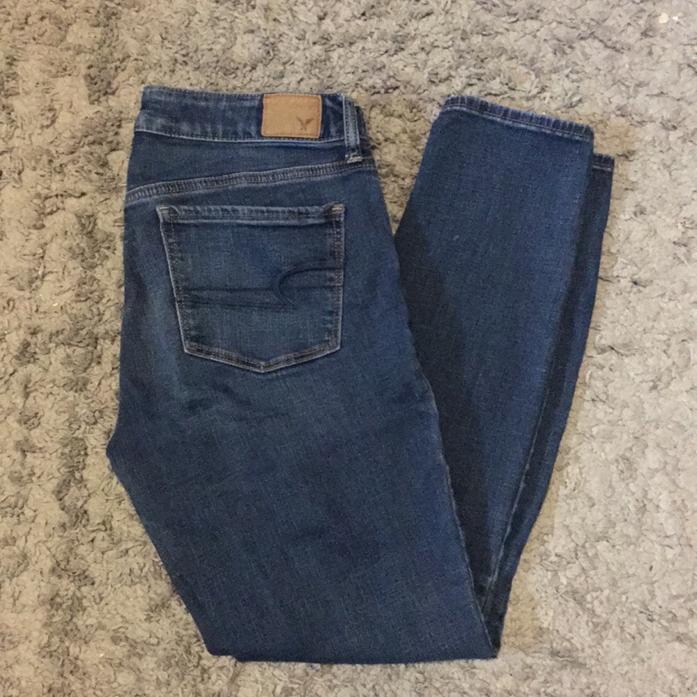 Cute American Eagle jeans!